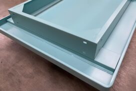Table rectangulaire RAL turquoise 6034 satiné